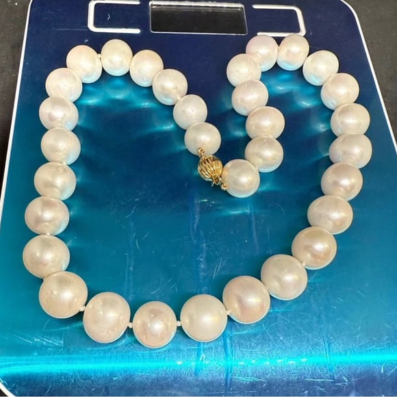 NEW XL 14K Solid Real Gold Natural XL pearl necklace like Angelina Jolie 😍 - Picture 5 of 9